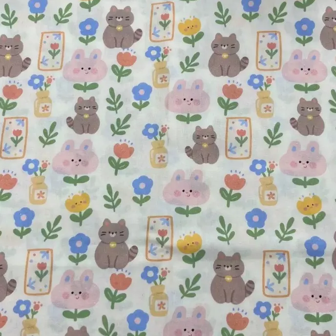 ผ้าคอตตอน 100% cotton poplin  ตัดขายเป็นเมตร หน้ากว้าง 145 เซนติเมตร ลาย Meaow meaow