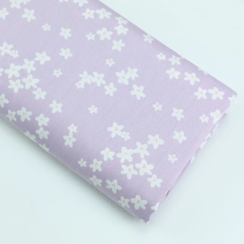 ผ้าคอตตอน 100% ทอทวิล หน้ากว้าง1.6 เมตร พิมพ์ลายดอกไม้เล็กๆ ลายB-purple ✿ cute -244