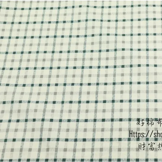 ผ้าคอตตอน 100% ทอทวิล ผ้าเมตร หน้ากว้าง2.35 เมตร 93 นิ้ว พิมพ์ลายดอกไม้ ลายสก๊อตเทาเขียว-414
