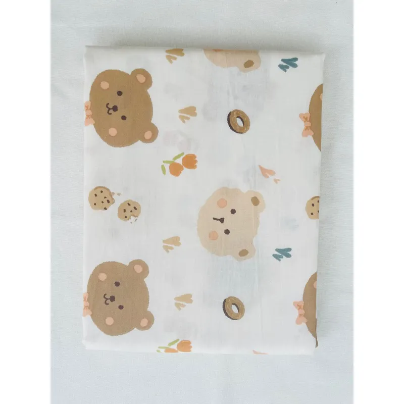 ผ้าคอตตอน 100% ทอทวิล ผ้าเมตร พิมพ์ลายดอก ลายหมี หน้ากว้าง2.35 เมตร 93 นิ้ว ลายหมีคุ๊กกี้