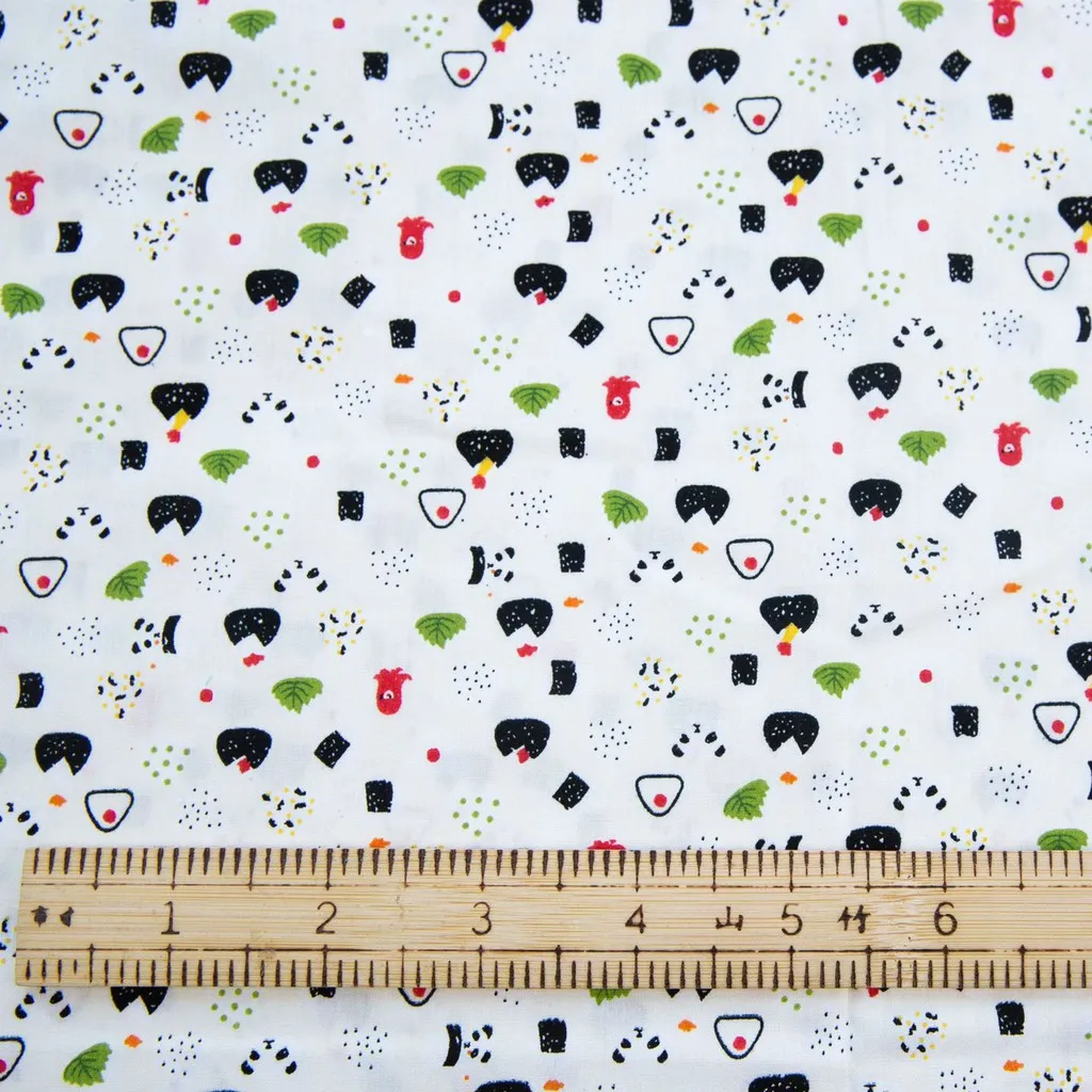 ผ้าคอตตอน poplin พิมพ์ลายดอกไม้ ลายกระต่าย ข้าวปั้น ลายข้าวปั้นพื้นขาว-329