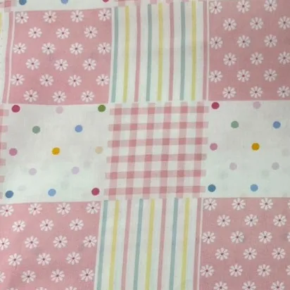 ผ้าคอตตอน 100% cotton poplin  ตัดขายเป็นเมตร หน้ากว้าง 145 เซนติเมตร ลายควินท์ดอกไม้จุดเรนโบว์ ดอกไม้ ตารางแมวเหมียว ลายควิลท์ดอกไม้จุดริ้ว