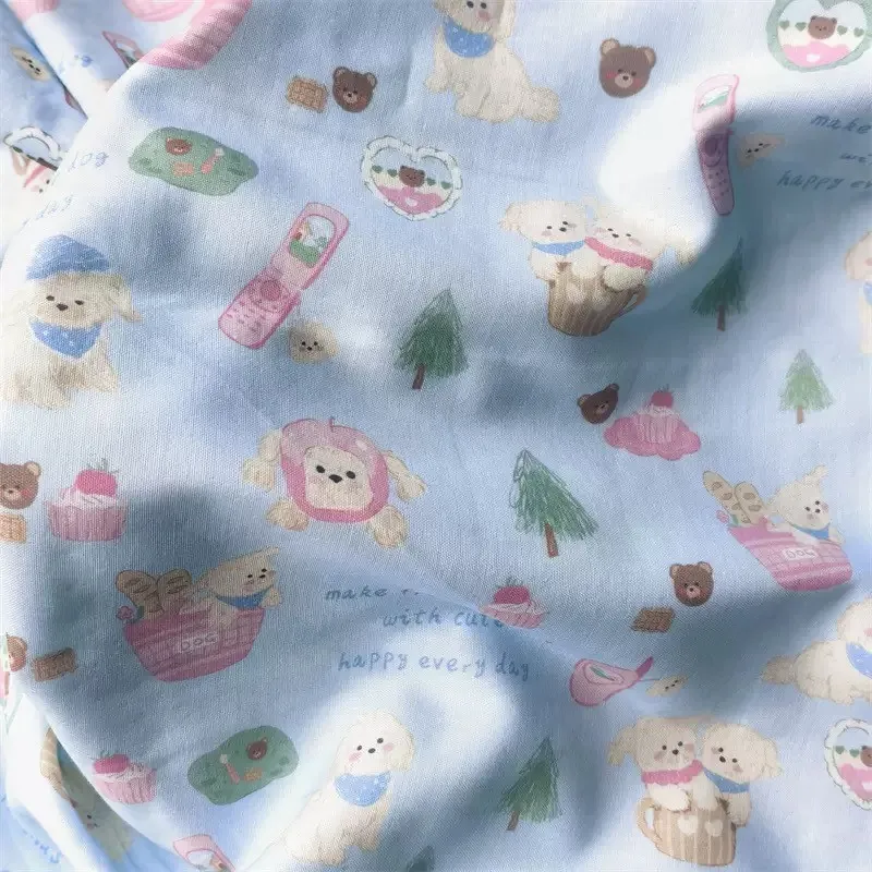 ผ้าคอตตอน 100%  ผ้าเมตร หน้ากว้าง 2.5 เมตร 98 นิ้ว ลาย Cute Dog เหมาะนำไปทำผ้าอ้อม ผ้าห่อตัวเด็กแรกเกิด