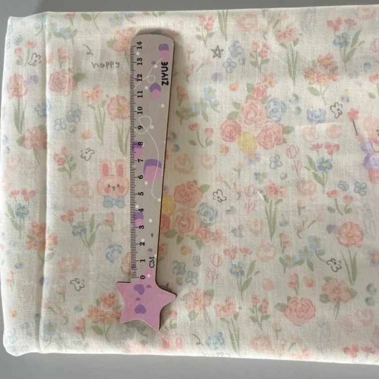 ผ้าคอตตอน 100%  ผ้าเมตร หน้ากว้าง 2.5 เมตร 98 นิ้ว ลายกระต่ายกับหมีในทุ่งดอกไม้ เหมาะนำไปทำผ้าอ้อม ผ้าห่อตัวเด็กแรกเกิด รูปที่ 5
