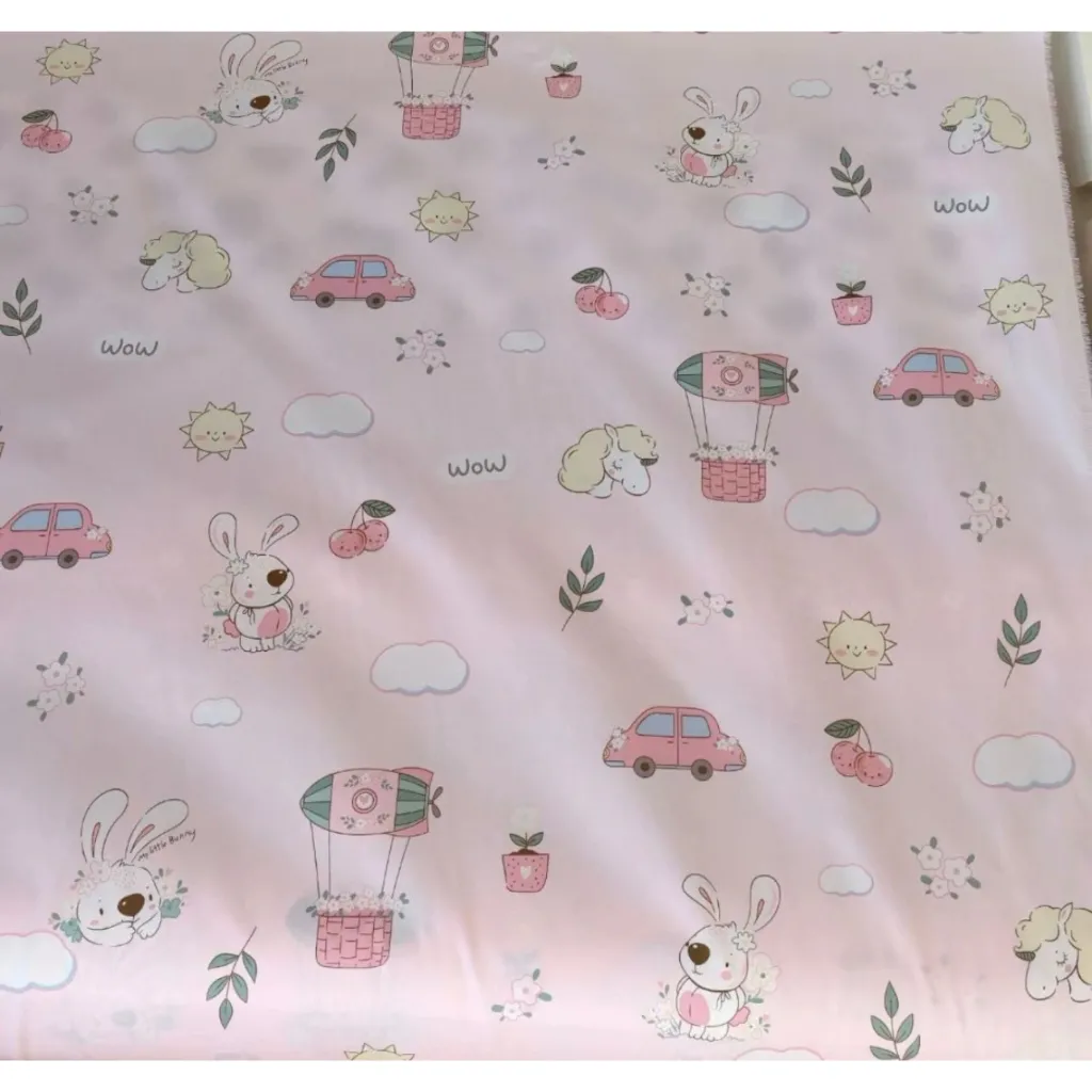 ผ้าคอตตอน 100% ทอทวิล หน้ากว้าง 2.35 เมตร ตัดขายเป็นเมตรๆ พิมพ์ลายดอกไม้ ลายกระต่าย รูปที่ 2