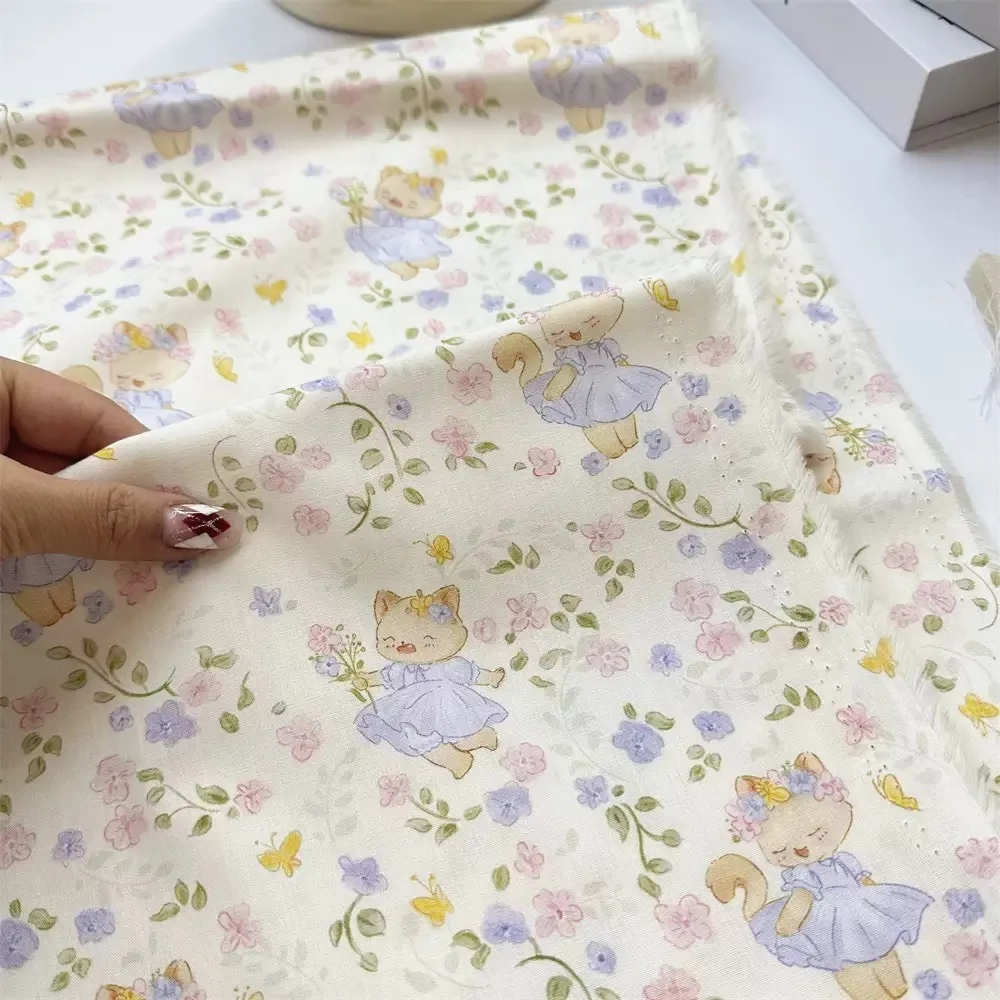 ผ้าคอตตอน 100% cotton poplin  ตัดขายเป็นเมตร หน้ากว้าง 145 เซนติเมตร พิมพ์ลายแมวในสวนดอกไม้ รูปที่ 7