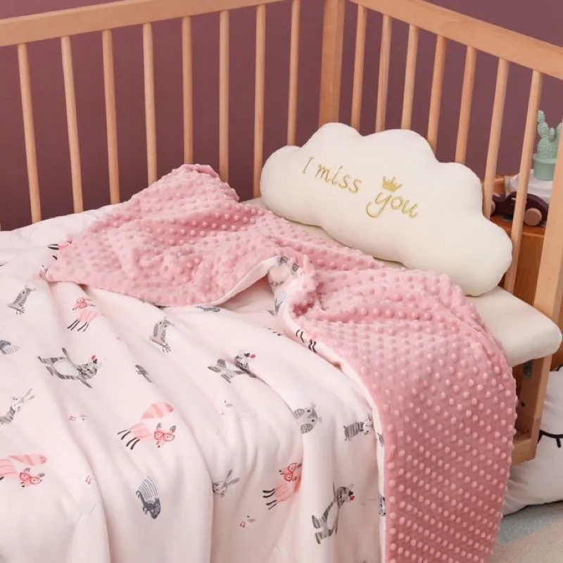 ผ้าดอทขนมิ้งค์ minky dot ผ้าเมตร ตัดขายเป็นเมตร หน้ากว้าง 1.55 เมตร ผ้าไม่ได้เย็บขอบ ลูกค้าต้องนำไปตัดเย็บอีกทีนะคะ รูปที่ 4